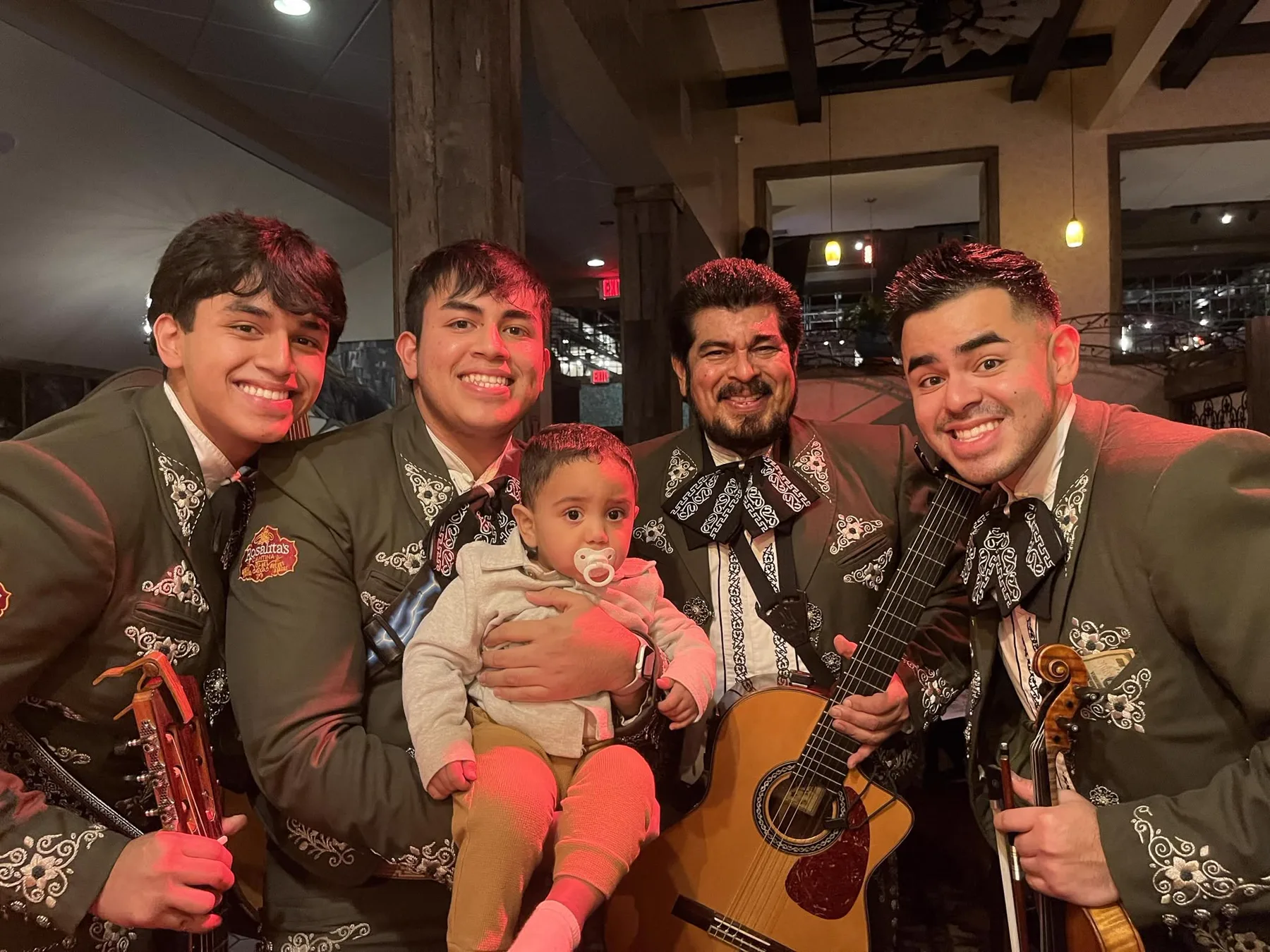 Mariachi Mendez STL band members with their instruments